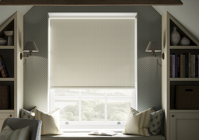 Adelaide, Tudors Stowe - Roller Blind - Image 3